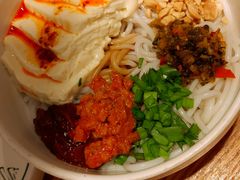 豆花米线-云海肴·汽锅鸡·云南菜(广安门天虹店)