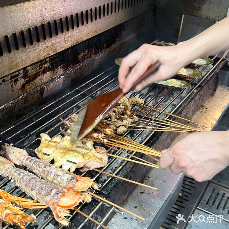 专门开车1小时来佛山！被海鲜烧烤狠狠拿捏