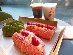 草莓魔法棒-奈雪的茶(凯德新都心店)