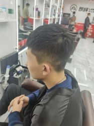 点击看大图 -朗峰专业美发沙龙