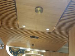 -围炉肉舍丹东海鲜烤肉·烤活鳗(步行街店)