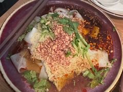 -纳鲁孜·新疆特色餐厅(上海悦荟广场店)