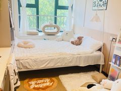 -东方体育中心(地铁站)