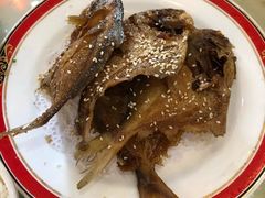 干煎鲳鱼-小实惠嘉(威海路店)