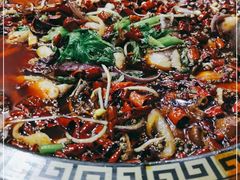 -烧哥美蛙肥肠鱼火锅·十五年社区店
