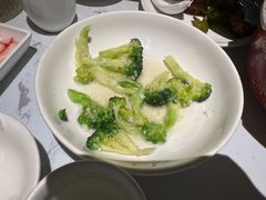 -关东小磨东北菜(漕河泾印象城店)