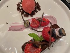 甜点荟萃-伯衡55·吉品轩(乌鲁木齐南路店)