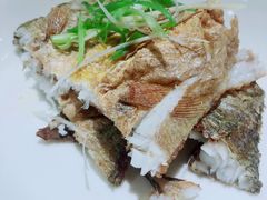 咸香酥脆黄花鱼-莆田餐厅PUTIEN(三里屯店)