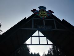 -硗碛藏寨·神木垒景区