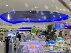 -反斗乐园π·电玩·高空拓展·蹦床(龙华天虹店)