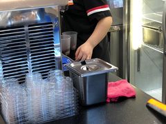 -八婆婆烧仙草(中山路店)