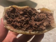 红豆沙酥饼-忠顺斋易州印象烤鸭店(东关新村店)