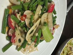 -百味地锅鸡(二店·财校分店)