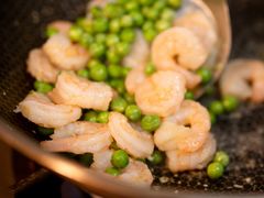 -新大咀港式茶餐厅(宝山万达店)