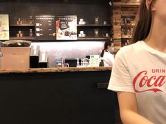 -星巴克臻选(青岛麦凯乐分店)