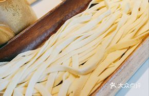 Liu's Hand-Kneaded Noodles