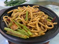 -马尔龙新疆饭店·清真(瑞景店)