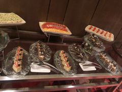 -恰餐厅及酒吧 CHAR Bar & Grill (北京丽都皇冠假日店)