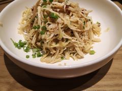 香葱拌笋衣-小大董·烤鸭(凤凰汇店)