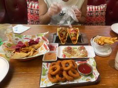 -Famous肥猫墨西哥音乐餐吧(五棵松华熙LIVE店)