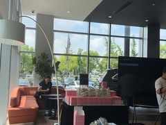 -奔驰上海利星(七宝店)