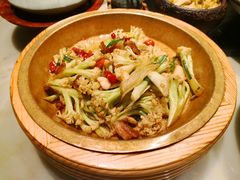 -佬麻雀·新湘菜(珠海金发购物中心店)