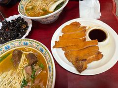 -金杨拉面王小吃面馆·牛三宝面·红烧牛肉粉