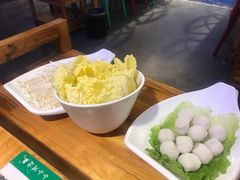 -小小河边鱼(天润城店)