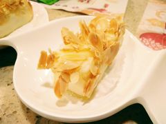 西杏片炸鲜奶-点都德(大茶楼店)