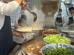 -吾穆勒蓬灰牛肉面·清真(北滨河中路店)