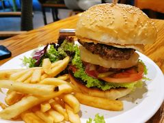 墨西哥风情牛肉汉堡-ZEMOCAFE·FUSION FOOD(西交利物浦店)