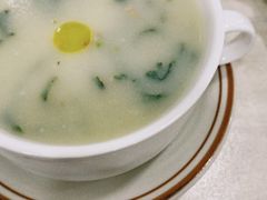 薯茸青菜汤-喜莲咖啡