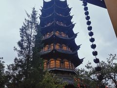 -灵岩山风景区