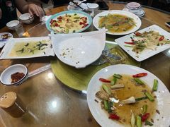 -新泉小傅美食(国贸天琴湾天境店)