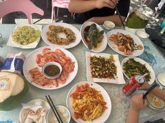 -范饭椰林川湘味海鲜·椰子鸡(三亚湾椰梦长廊店)