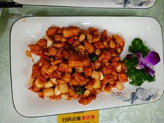 -六和聚传统烤鸭.天津菜(和平店)