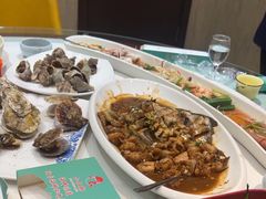 -小红鲸·海鲜餐厅(轸大路店)