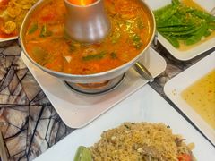 -两兄弟Song Pee Nong(2号店)