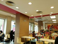 -肯德基(珠峰店)