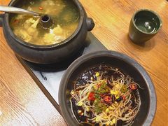云南经典汽锅鸡-云海肴·汽锅鸡·云南菜(苏州中心店)