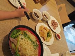 -泰煌鸡·上海白斩鸡·鸡汤面(鹤庆店)