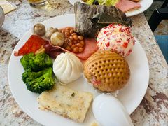 -华强广场酒店-椰香高空自助餐厅