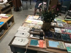 -时间行者书店(新安店)