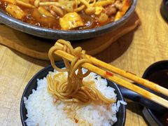 -极有家小鱼小鸡石锅煲(佳兆业店)