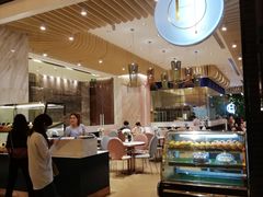 -永恒朗悦酒店(广西大学地铁站大学东路万达广场店)