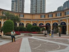 -佛罗伦萨小镇广佛名品奥特莱斯(疏港路店)