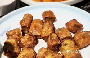 Fried Rice Cake with Pork