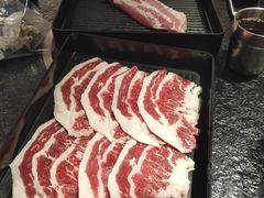 -烤路里·韩国品质自助烤肉(石路天虹4号店)