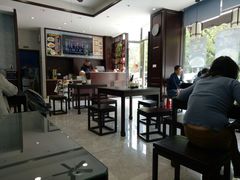 -鸿兴面馆馄饨小笼(稻香店)
