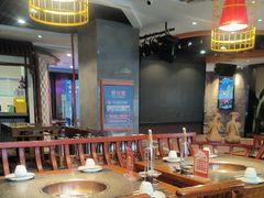 -小天鹅火锅·一线江景洪鼎旗舰店(洪崖洞店)